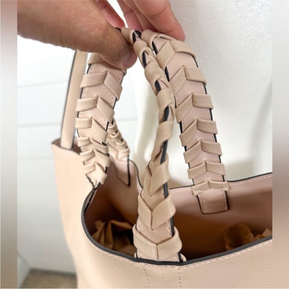 Jules Kae Cream Tote Bag with Textured Finish and Sturdy Handles - Picture 2 of 5